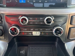 Ford F-150 XLT 4WD SuperCrew 5.5' Box 2025