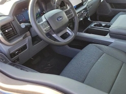 Ford F-150 XLT 4WD SuperCrew 5.5' Box 2025