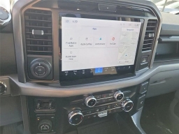 Ford F-150 XLT 4WD SuperCrew 5.5' Box 2025