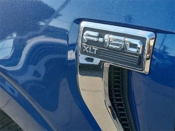 Ford F-150 XLT 4WD SuperCrew 5.5' Box 2025