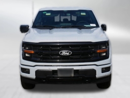 Ford F-150 XLT 4WD SuperCrew 5.5' Box 2025