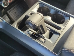 Ford F-150 XLT 4WD SuperCrew 5.5' Box 2026