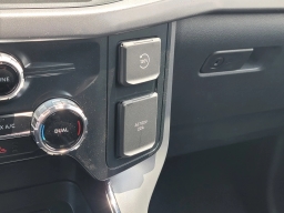 Ford F-150 XLT 4WD SuperCrew 5.5' Box 2025