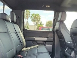 Ford F-150 XLT 4WD SuperCrew 5.5' Box 2025