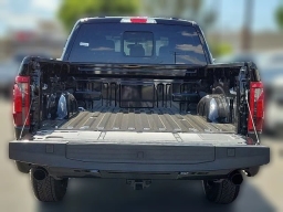 Ford F-150 XLT 4WD SuperCrew 5.5' Box 2025