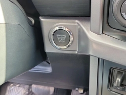 Ford F-150 XLT 4WD SuperCrew 5.5' Box 2025