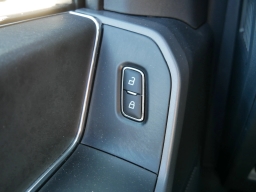 Ford F-150 XLT 4WD SuperCrew 5.5' Box 2025