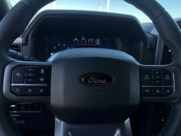 Ford F-150 XLT 4WD SuperCrew 6.5' Box 2026