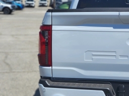 Ford F-150 XLT 4WD SuperCrew 5.5' Box 2025