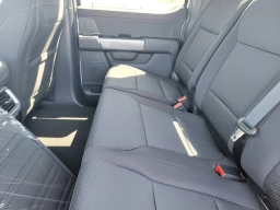 Ford F-150 XLT 4WD SuperCrew 5.5' Box 2025