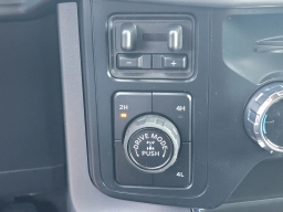 Ford F-150 XLT 4WD SuperCrew 5.5' Box 2025