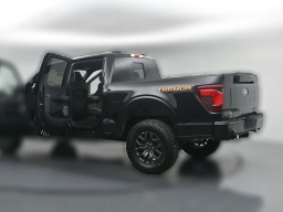 Ford F-150 Tremor 4WD SuperCrew 5.5' Box 2026