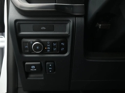 Ford F-150 Tremor 4WD SuperCrew 5.5' Box 2026