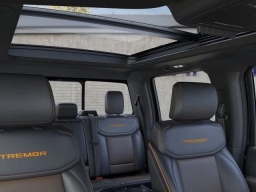 Ford F-150 Tremor 4WD SuperCrew 5.5' Box 2026