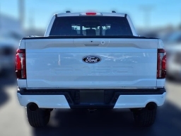 Ford F-150 LARIAT 4WD SuperCrew 5.5' Box 2026