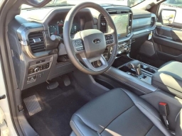 Ford F-150 LARIAT 4WD SuperCrew 5.5' Box 2026