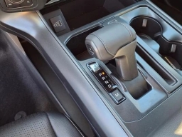 Ford F-150 LARIAT 4WD SuperCrew 5.5' Box 2026