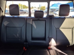 Ford F-150 LARIAT 4WD SuperCrew 5.5' Box 2026