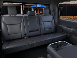 Ford F-150 LARIAT 4WD SuperCrew 5.5' Box 2026