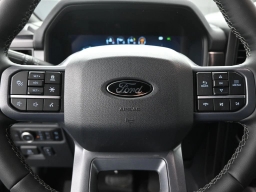 Ford F-150 LARIAT 4WD SuperCrew 5.5' Box 2026