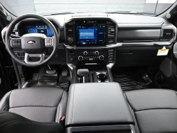 Ford F-150 LARIAT 4WD SuperCrew 5.5' Box 2026