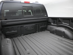 Ford F-150 LARIAT 4WD SuperCrew 5.5' Box 2026