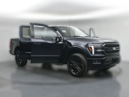 Ford F-150 LARIAT 4WD SuperCrew 5.5' Box 2026