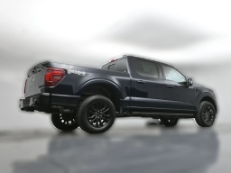 Ford F-150 LARIAT 4WD SuperCrew 5.5' Box 2026