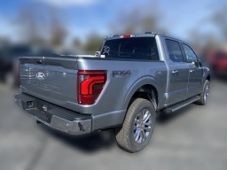 Ford F-150 LARIAT 4WD SuperCrew 5.5' Box 2026