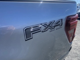 Ford F-150 LARIAT 4WD SuperCrew 5.5' Box 2026