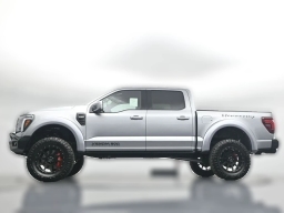 Ford F-150 LARIAT 4WD SuperCrew 5.5' Box 2025
