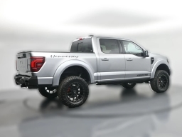 Ford F-150 LARIAT 4WD SuperCrew 5.5' Box 2025