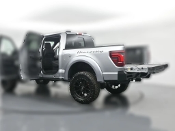 Ford F-150 LARIAT 4WD SuperCrew 5.5' Box 2025