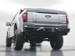 Ford F-150 LARIAT 4WD SuperCrew 5.5' Box 2025