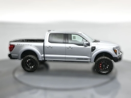 Ford F-150 LARIAT 4WD SuperCrew 5.5' Box 2025