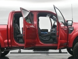 Ford F-150 LARIAT 4WD SuperCrew 5.5' Box 2025