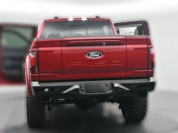 Ford F-150 LARIAT 4WD SuperCrew 5.5' Box 2025