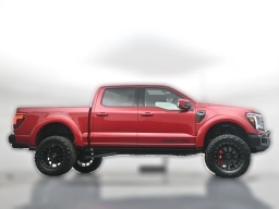 Ford F-150 LARIAT 4WD SuperCrew 5.5' Box 2025