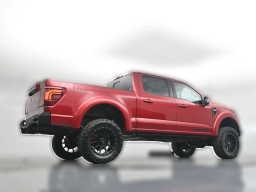 Ford F-150 LARIAT 4WD SuperCrew 5.5' Box 2025