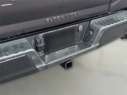 Ford F-150 LARIAT 4WD SuperCrew 5.5' Box 2025