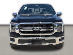 Ford F-150 LARIAT 4WD SuperCrew 5.5' Box 2025