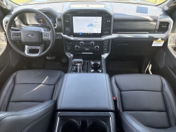 Ford F-150 LARIAT 4WD SuperCrew 5.5' Box 2025