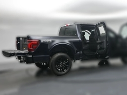 Ford F-150 LARIAT 4WD SuperCrew 5.5' Box 2026