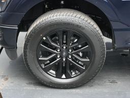 Ford F-150 LARIAT 4WD SuperCrew 5.5' Box 2026