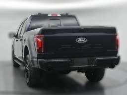 Ford F-150 LARIAT 4WD SuperCrew 5.5' Box 2026