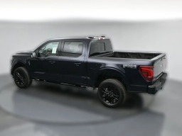 Ford F-150 LARIAT 4WD SuperCrew 5.5' Box 2026