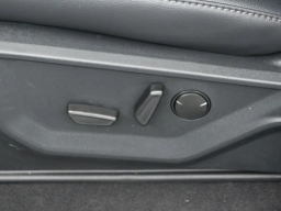 Ford F-150 LARIAT 4WD SuperCrew 5.5' Box 2026