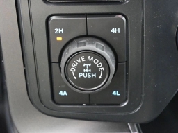 Ford F-150 LARIAT 4WD SuperCrew 5.5' Box 2026