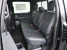 Ford F-150 LARIAT 4WD SuperCrew 5.5' Box 2026