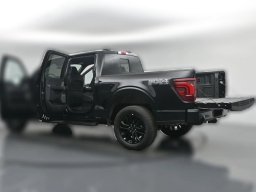 Ford F-150 LARIAT 4WD SuperCrew 5.5' Box 2026